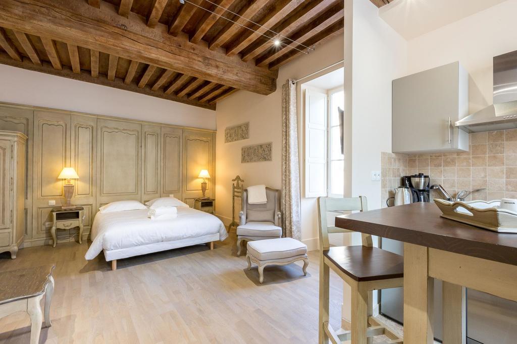Le Cara Seheiah 1D Bed & Breakfast Beaune  Ngoại thất bức ảnh